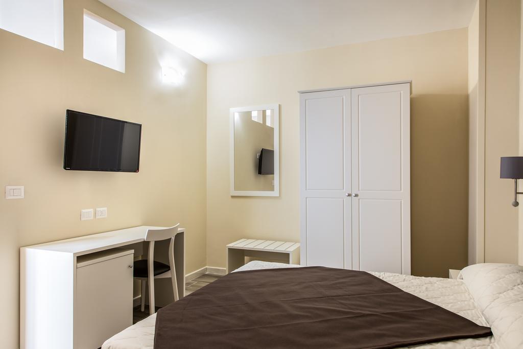 Faro Bianco Gallipoli - Suites & Apartments Екстериор снимка
