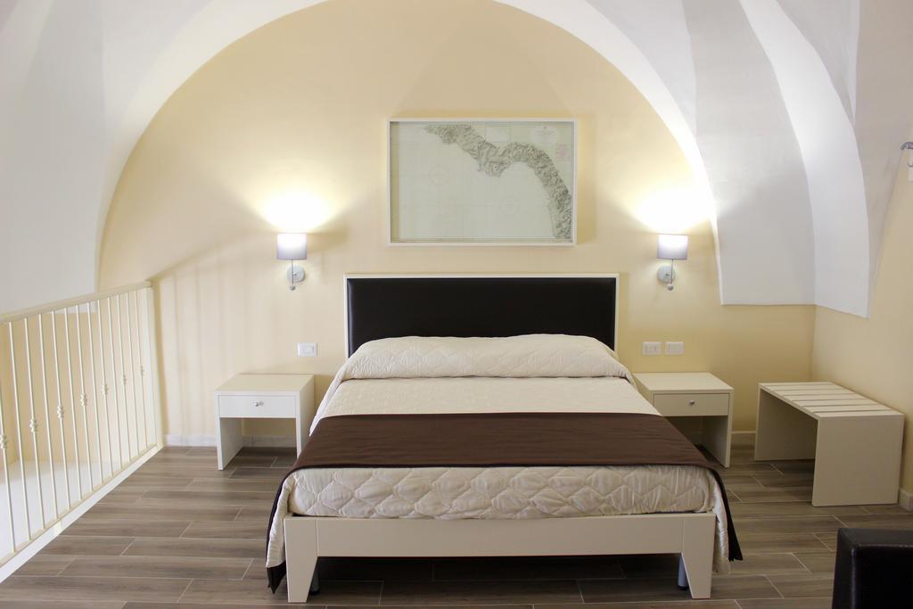 Faro Bianco Gallipoli - Suites & Apartments Екстериор снимка