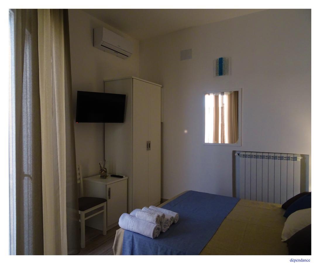 Faro Bianco Gallipoli - Suites & Apartments Екстериор снимка